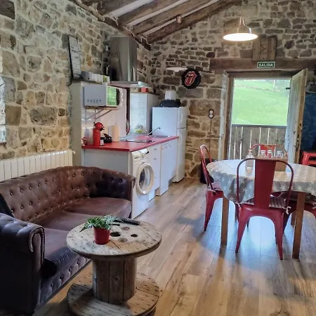 Pasiega Unica 乡村民宿 Selaya